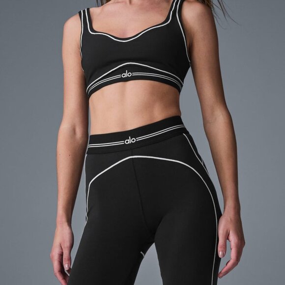 ALO Yoga Pants - Alo Yoga Black Airbrush Heart Throb Bra and Legging Set